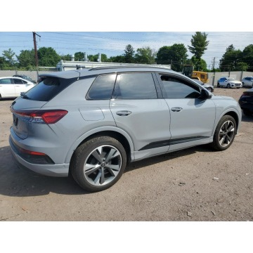 Audi Q4  Sedan/Limuzyna 2023 elektryczny, automat - Na sprzedaż za 114 390 zł - Katowice - zdjęcie 4