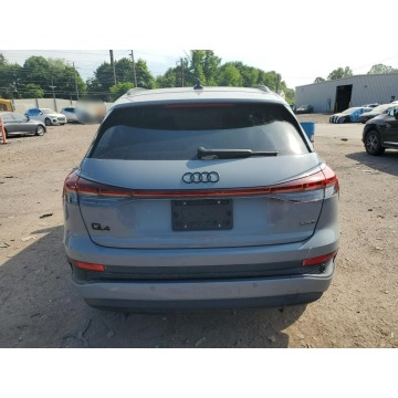 Audi Q4  Sedan/Limuzyna 2023 elektryczny, automat - Na sprzedaż za 114 390 zł - Katowice - zdjęcie 5