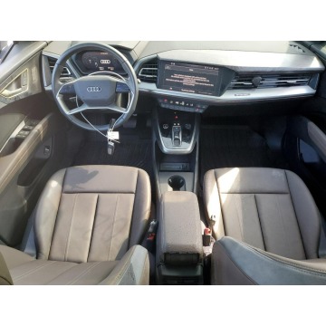 Audi Q4  Sedan/Limuzyna 2023 elektryczny, automat - Na sprzedaż za 114 390 zł - Katowice - zdjęcie 7
