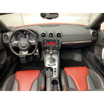 Audi TT S  Kabriolet 2013,  2.0 benzyna, automat - Na sprzedaż za 81 180 zł - Katowice - zdjęcie 8