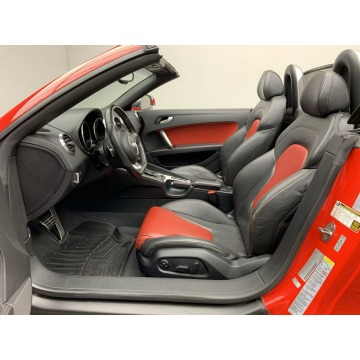 Audi TT S  Kabriolet 2013,  2.0 benzyna, automat - Na sprzedaż za 81 180 zł - Katowice - zdjęcie 11