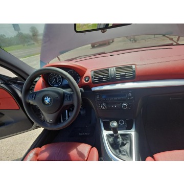 BMW Seria 1  Coupe/Sportowy 2011,  3.0 benzyna - Na sprzedaż za 42 312 zł - Katowice - zdjęcie 5