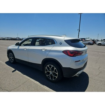 BMW X2  Hatchback 2023,  2.0 benzyna, automat - Na sprzedaż za 118 080 zł - Katowice - zdjęcie 4