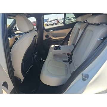BMW X2  Hatchback 2023,  2.0 benzyna, automat - Na sprzedaż za 118 080 zł - Katowice - zdjęcie 10