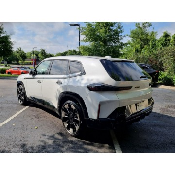 BMW XM  SUV 2024,  4.4 hybryda, automat - Na sprzedaż za 548 580 zł - Katowice - zdjęcie 6