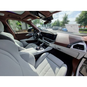 BMW XM  SUV 2024,  4.4 hybryda, automat - Na sprzedaż za 548 580 zł - Katowice - zdjęcie 12