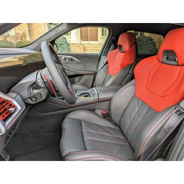 BMW XM  SUV 2024,  4.4 hybryda, automat - Na sprzedaż za 696 180 zł - Katowice - zdjęcie 11