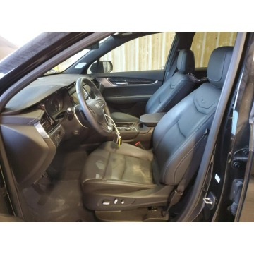 Cadillac   SUV 2023,  3.6 benzyna, automat - Na sprzedaż za 147 600 zł - Katowice - zdjęcie 8