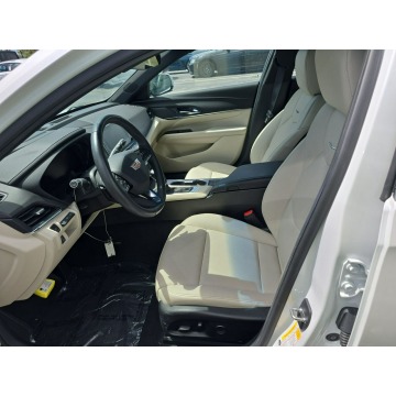 Cadillac   Sedan/Limuzyna 2023,  2.7 benzyna, automat - Na sprzedaż za 139 236 zł - Katowice - zdjęcie 9