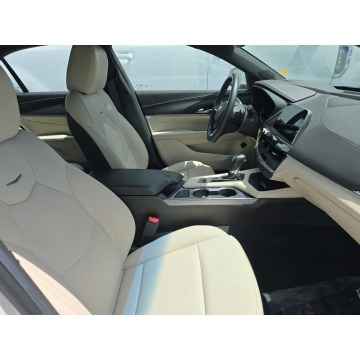 Cadillac   Sedan/Limuzyna 2023,  2.7 benzyna, automat - Na sprzedaż za 139 236 zł - Katowice - zdjęcie 10