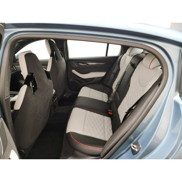 Cadillac   Sedan/Limuzyna 2024,  6.2 benzyna, automat - Na sprzedaż za 268 140 zł - Katowice - zdjęcie 10
