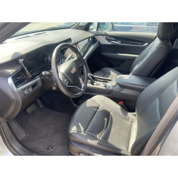 Cadillac   SUV 2023,  3.6 benzyna, automat - Na sprzedaż za 200 490 zł - Katowice - zdjęcie 7