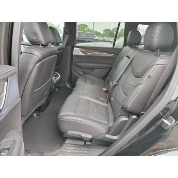 Cadillac   SUV 2024,  3.6 benzyna, automat - Na sprzedaż za 247 242 zł - Katowice - zdjęcie 11