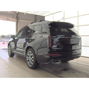 Cadillac   SUV 2024,  3.6 benzyna, automat - Na sprzedaż za 254 364 zł - Katowice - zdjęcie 8