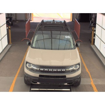 Ford Bronco  SUV 2024,  2.0 benzyna, automat - Na sprzedaż za 128 166 zł - Katowice - zdjęcie 2