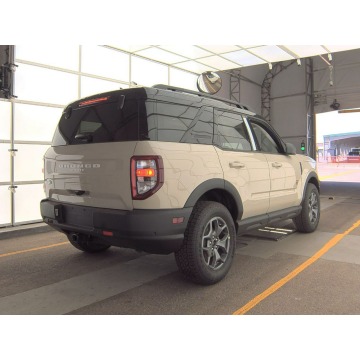 Ford Bronco  SUV 2024,  2.0 benzyna, automat - Na sprzedaż za 128 166 zł - Katowice - zdjęcie 6
