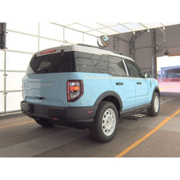 Ford Bronco  SUV 2024,  1.5 benzyna, automat - Na sprzedaż za 135 546 zł - Katowice - zdjęcie 4