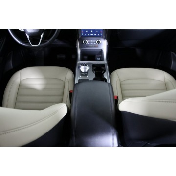 Ford Edge  SUV 2024,  2.0 benzyna, automat - Na sprzedaż za 140 220 zł - Katowice - zdjęcie 7
