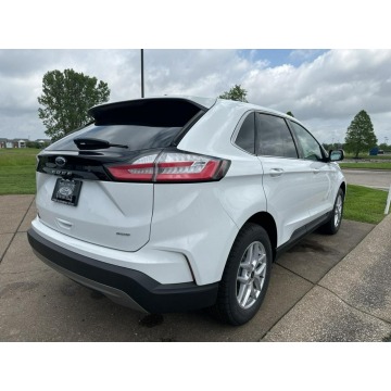 Ford Edge  SUV 2024,  2.0 benzyna, automat - Na sprzedaż za 152 520 zł - Katowice - zdjęcie 6