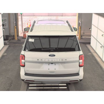 Ford Expedition  SUV 2024,  3.5 benzyna, automat - Na sprzedaż za 268 632 zł - Katowice - zdjęcie 6
