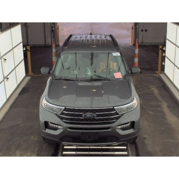 Ford Explorer  SUV 2024,  2.3 benzyna, automat - Na sprzedaż za 173 676 zł - Katowice - zdjęcie 2