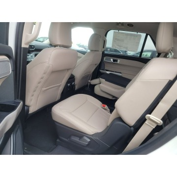 Ford Explorer  SUV 2024,  2.3 benzyna, automat - Na sprzedaż za 218 079 zł - Katowice - zdjęcie 10