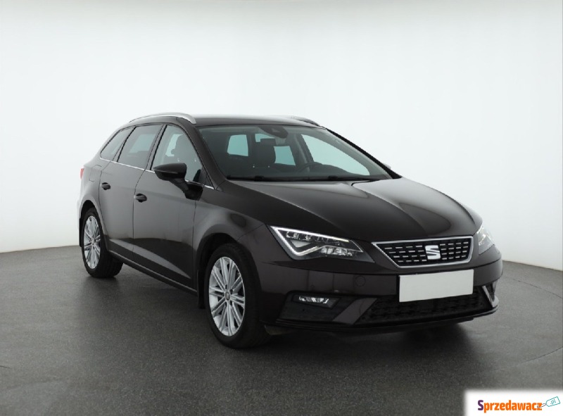 Seat Leon  Kombi 2017,  1.4 benzyna - Na sprzedaż za 65 999 zł - Piaseczno