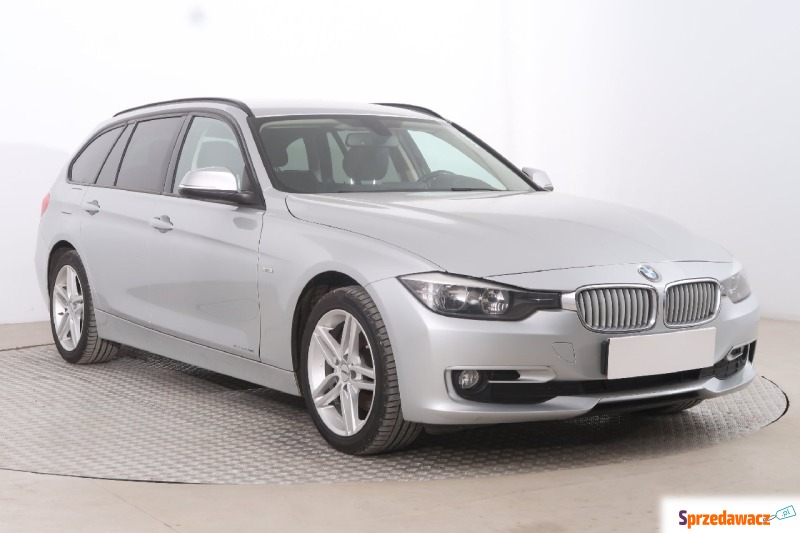 BMW Seria 3  Kombi 2013,  2.0 diesel - Na sprzedaż za 45 999 zł - Jelenia Góra