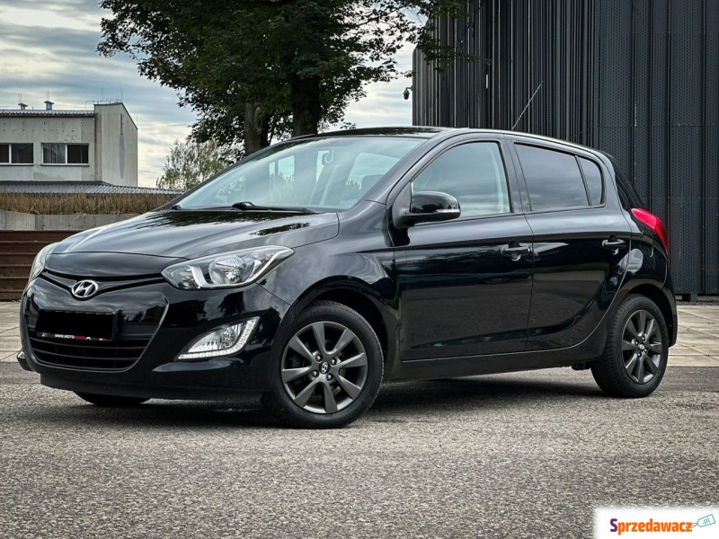 Hyundai i20  Hatchback 2014,  1.3 benzyna - Na sprzedaż za 26 800 zł - Tarnowskie Góry