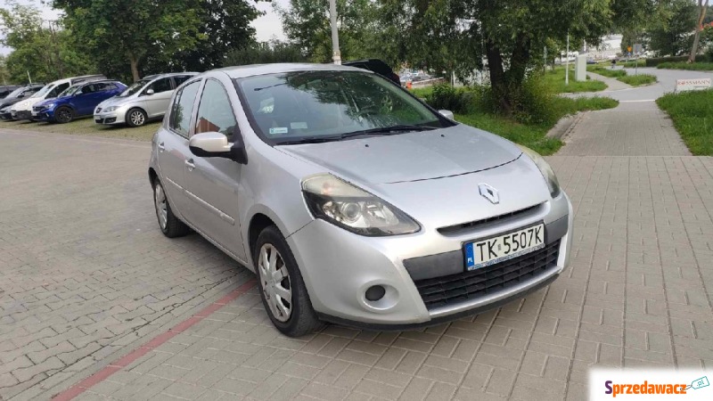 Renault Clio  Hatchback 2009,  1.5 diesel - Na sprzedaż za 9 900,00 zł - Kielce