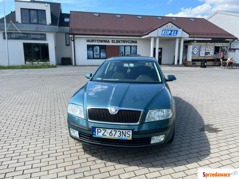 Skoda Octavia  Sedan/Limuzyna 2004,  1.6 benzyna - Na sprzedaż za 10 999 zł - Głogów