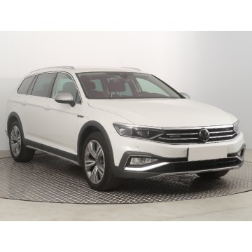 VW Passat 2.0 TSI (280KM), 2022