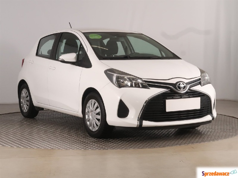 Toyota Yaris 1.0 VVT-i (69KM), 2016 - Samochody osobowe - Lublin