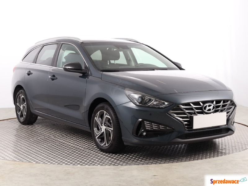 Hyundai i30  Kombi 2023,  1.0 benzyna - Na sprzedaż za 67 478 zł - Katowice