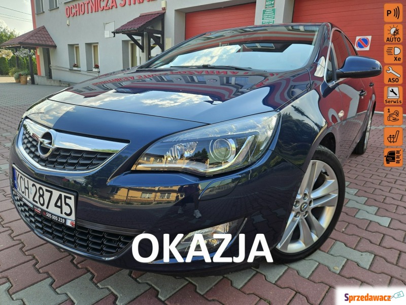 Opel Astra  Hatchback 2011,  1.6 benzyna - Na sprzedaż za 26 990 zł - Zagórze