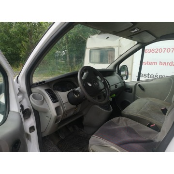 Opel Vivaro  Bus 2005,  1.9 diesel - Na sprzedaż za 10 999 zł - Fasty - zdjęcie 7