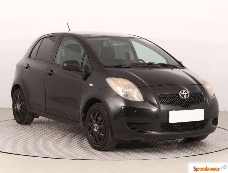 Toyota Yaris  Hatchback 2006,  1.3 benzyna+LPG - Na sprzedaż za 5 999,00 zł - Świętochłowice