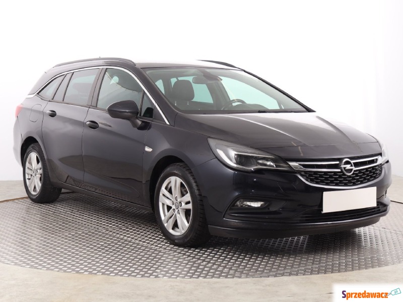 Opel Astra  Kombi 2017,  1.6 diesel - Na sprzedaż za 39 999 zł - Katowice