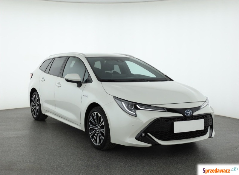 Toyota Corolla  Kombi 2019,  2.0 benzyna - Na sprzedaż za 97 999 zł - Piaseczno