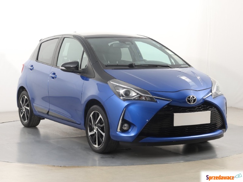 Toyota Yaris  Hatchback 2019,  1.5 benzyna - Na sprzedaż za 61 999 zł - Katowice