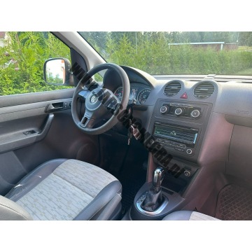 Volkswagen Caddy  Bus 2012,  1.6 diesel, automat - Na sprzedaż za 22 850 zł - Skoczów - zdjęcie 10