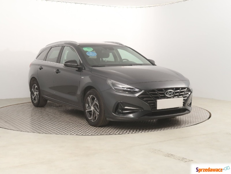 Hyundai i30  Kombi 2023,  1.5 benzyna - Na sprzedaż za 79 673 zł - Bielany Wrocławskie