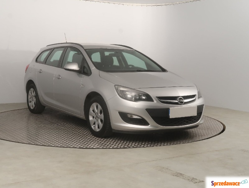 Opel Astra  Kombi 2014,  1.4 benzyna+LPG - Na sprzedaż za 26 999 zł - Bielany Wrocławskie