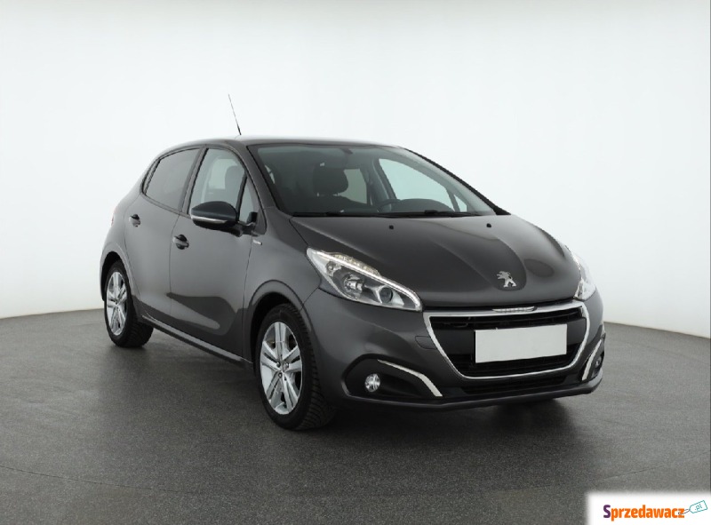 Peugeot 208  Hatchback 2017,  1.2 benzyna - Na sprzedaż za 34 999 zł - Piaseczno