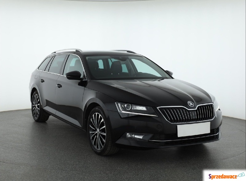 Skoda Superb  Kombi 2016,  2.0 diesel - Na sprzedaż za 67 999 zł - Piaseczno