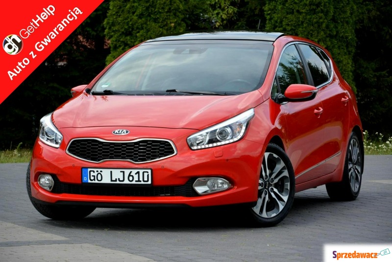 Kia Ceed  Hatchback 2014,  1.6 diesel - Na sprzedaż za 42 900 zł - Ostrów Mazowiecka