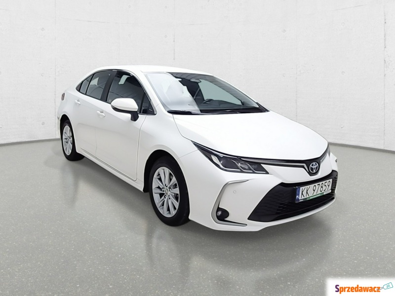 Toyota Corolla  Sedan/Limuzyna 2023,  1.8 hybryda - Na sprzedaż za 100 491 zł - Komorniki