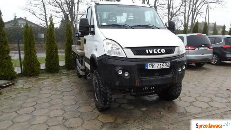 Iveco  - 2009 - Pojazdy specjalistyczne - Komorniki