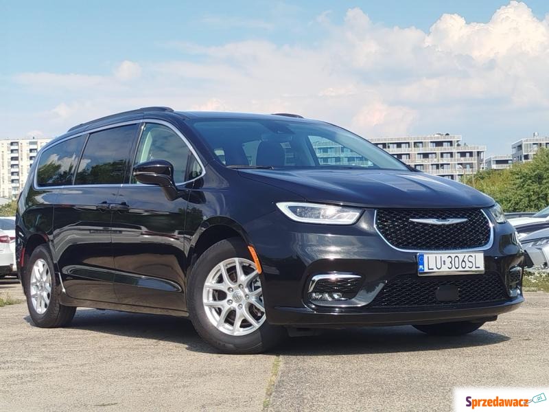 Chrysler Pacifica  Minivan/Van 2022,  3.6 benzyna - Na sprzedaż za 172 900 zł - Warszawa