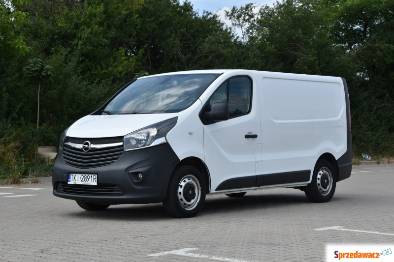 Opel Vivaro 2016,  1.6 diesel - Na sprzedaż za 39 900 zł - Piekoszów